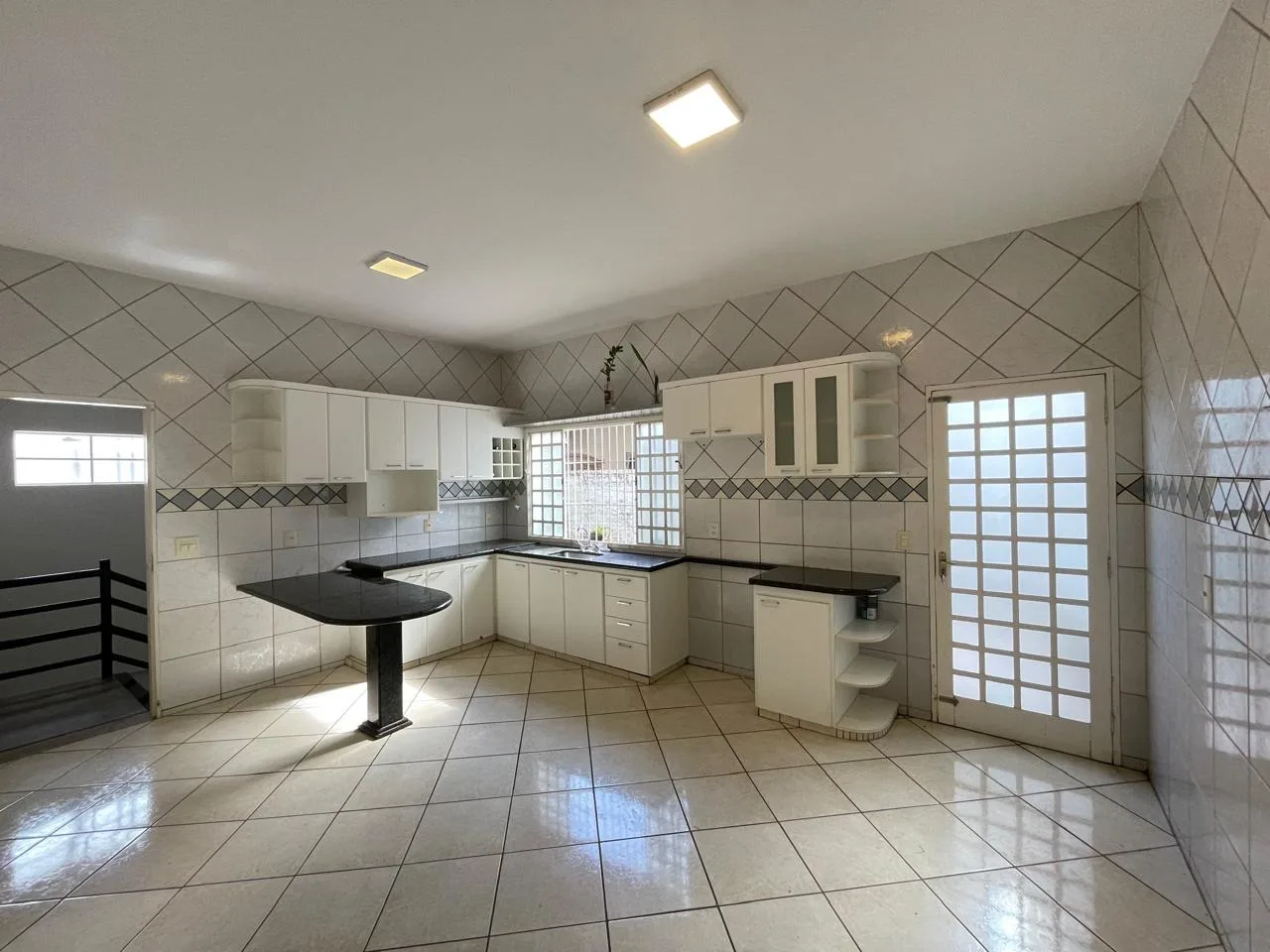 Imóvel Com Excelente Localização No Bairro Cidade Jardim Em Patrocínio-Mg.