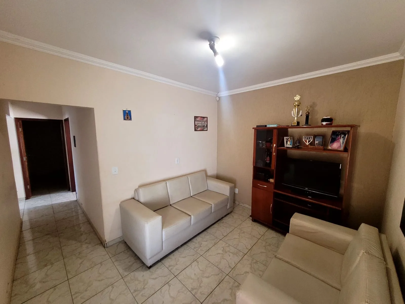 Casa Residencial No Bairro Jardim Ipiranga Em Patrocínio-Mg.