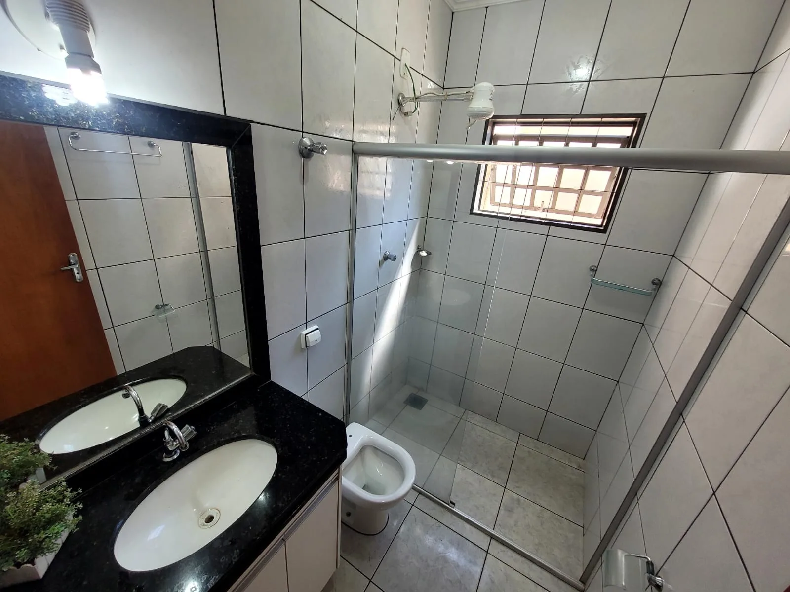 Casa Residencial No Bairro Jardim Ipiranga Em Patrocínio-Mg.