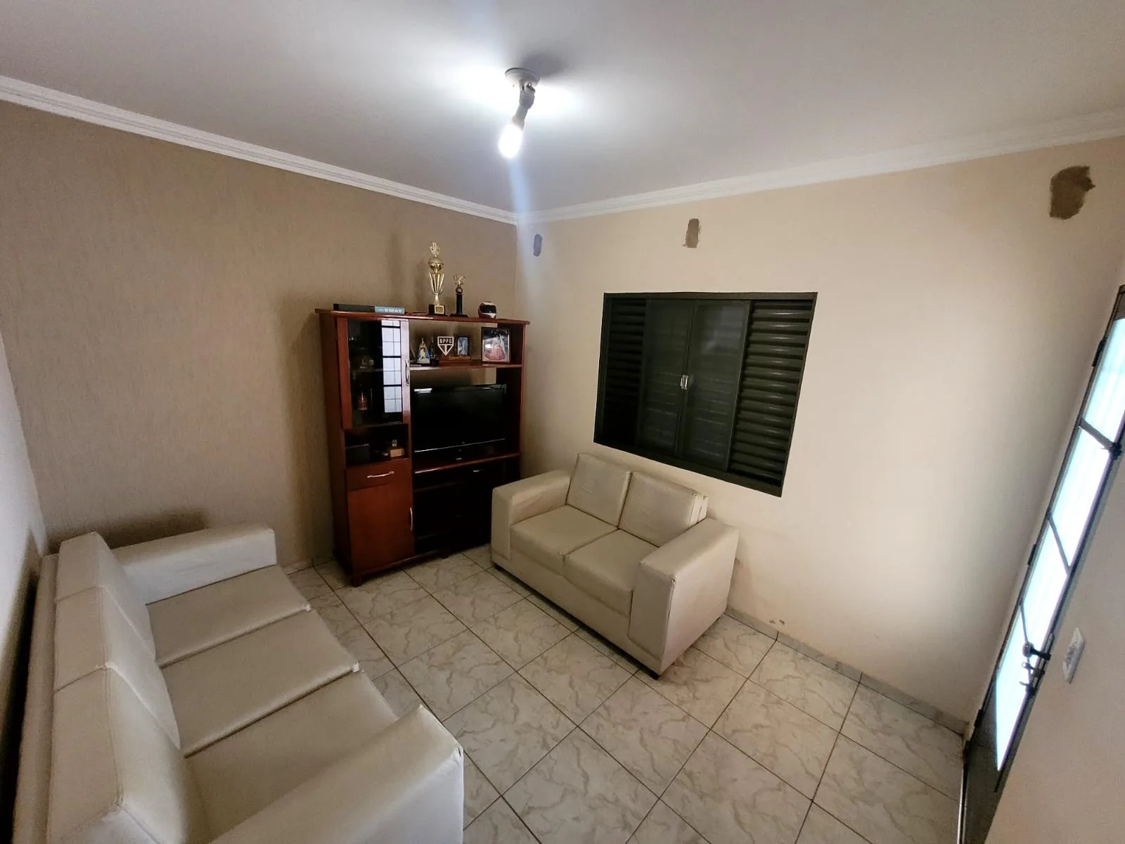Casa Residencial No Bairro Jardim Ipiranga Em Patrocínio-Mg.