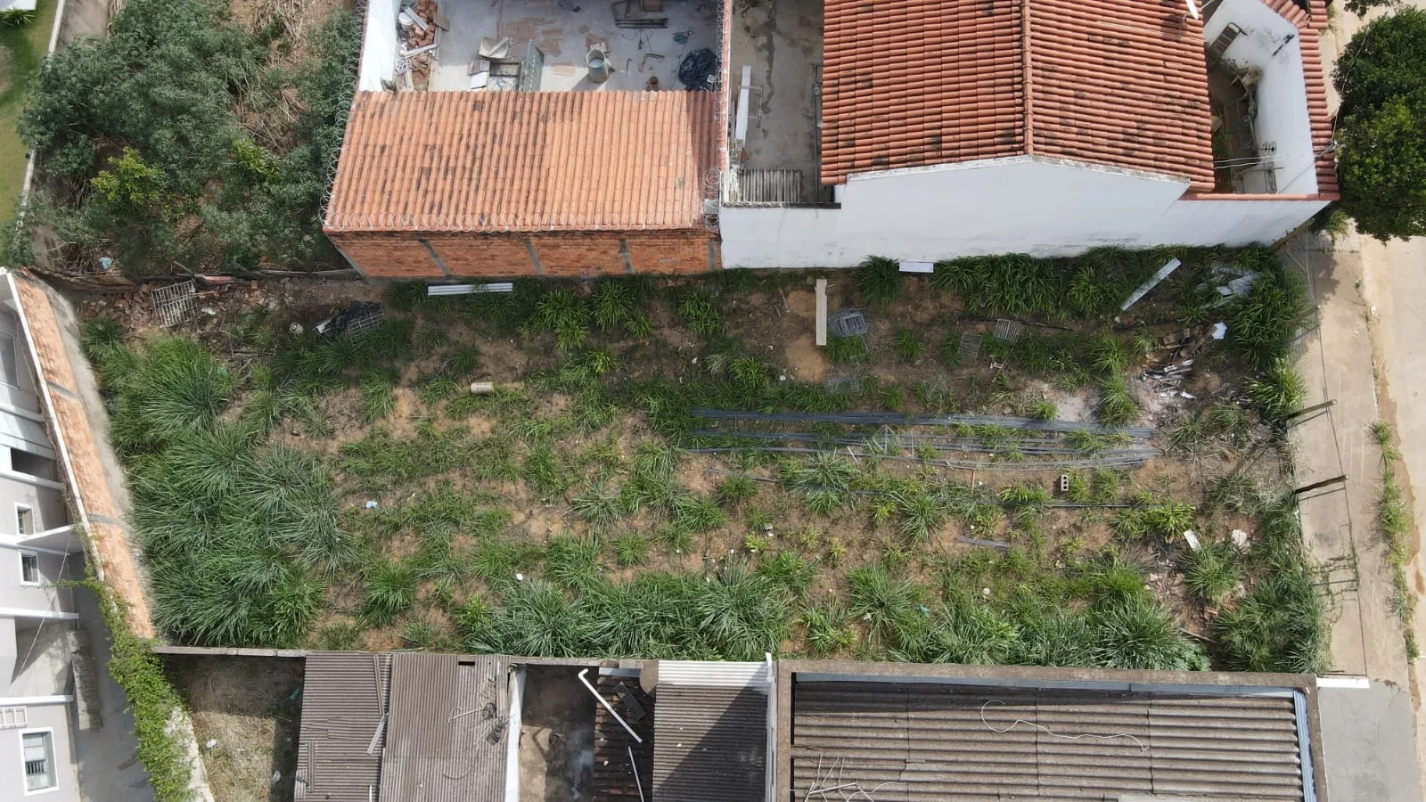 Terreno No Bairro São Vicente Em Patrocínio-Mg.