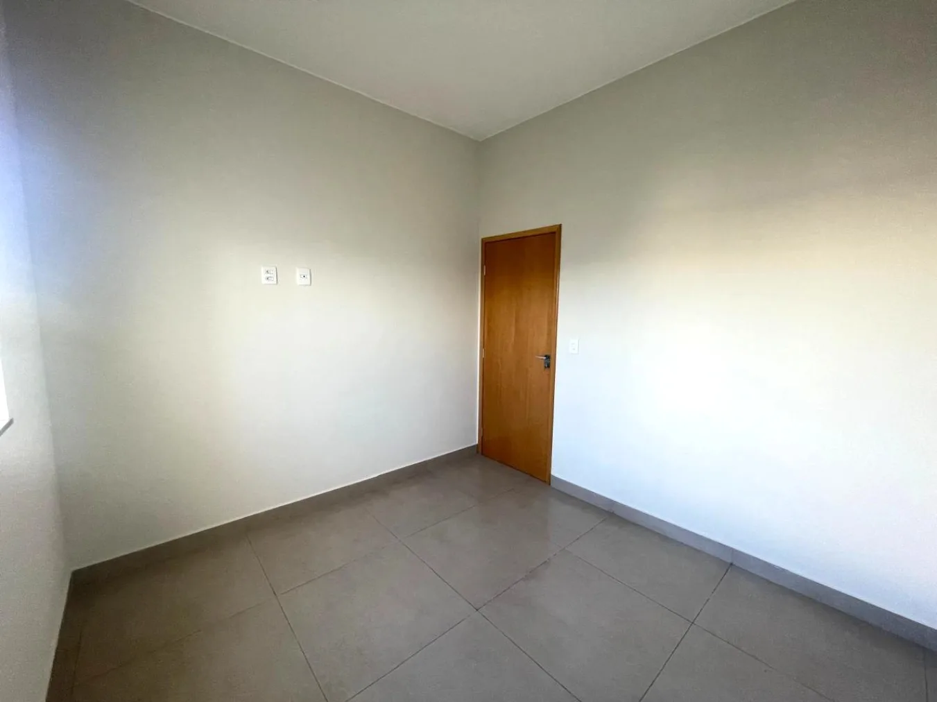 Casa Geminada Nova No Bairro Jardim Sul Em Patocínio-Mg.