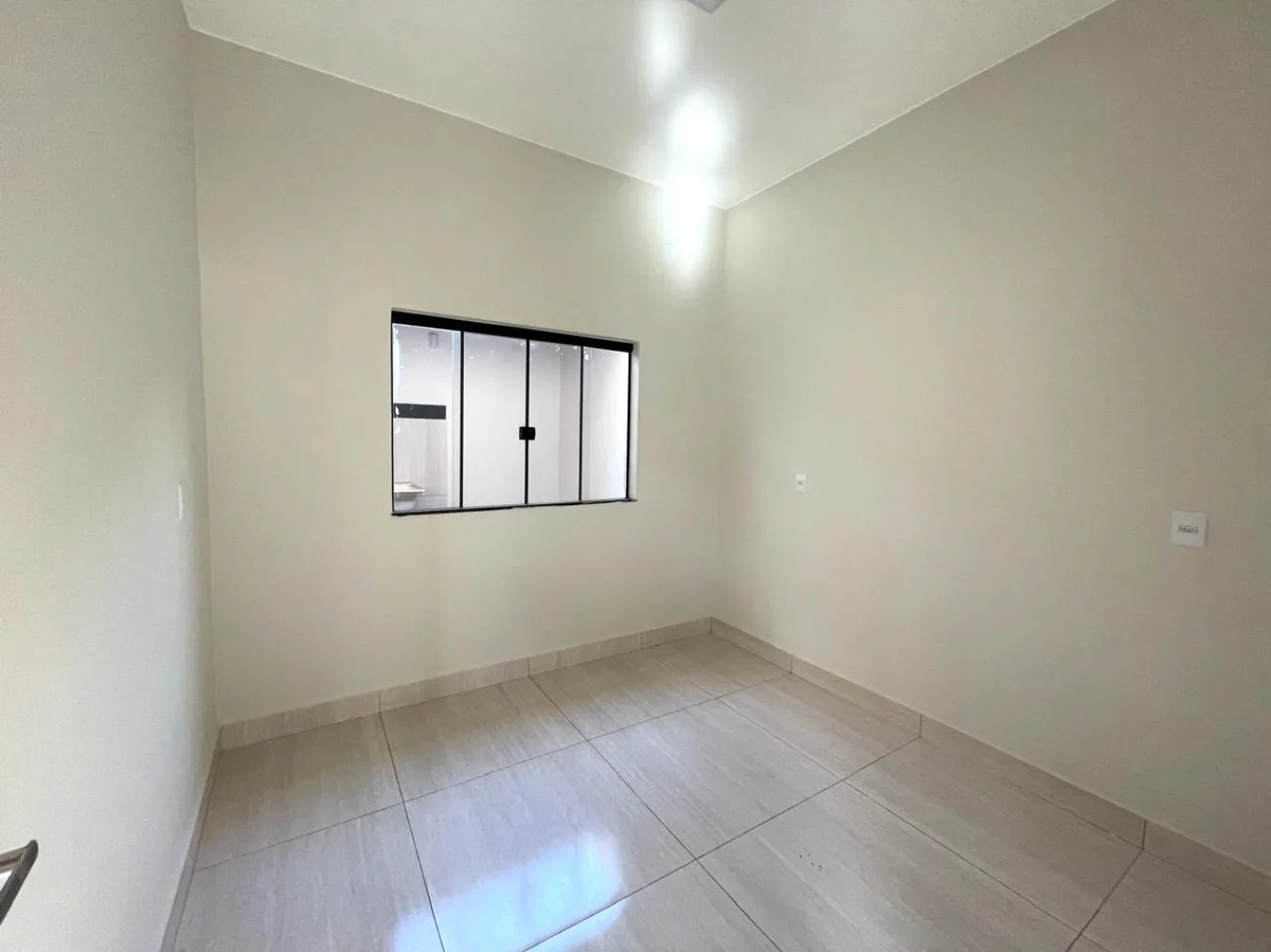 Casa Geminada Nova No Bairro Jardim Vitória Em Patocínio-Mg.