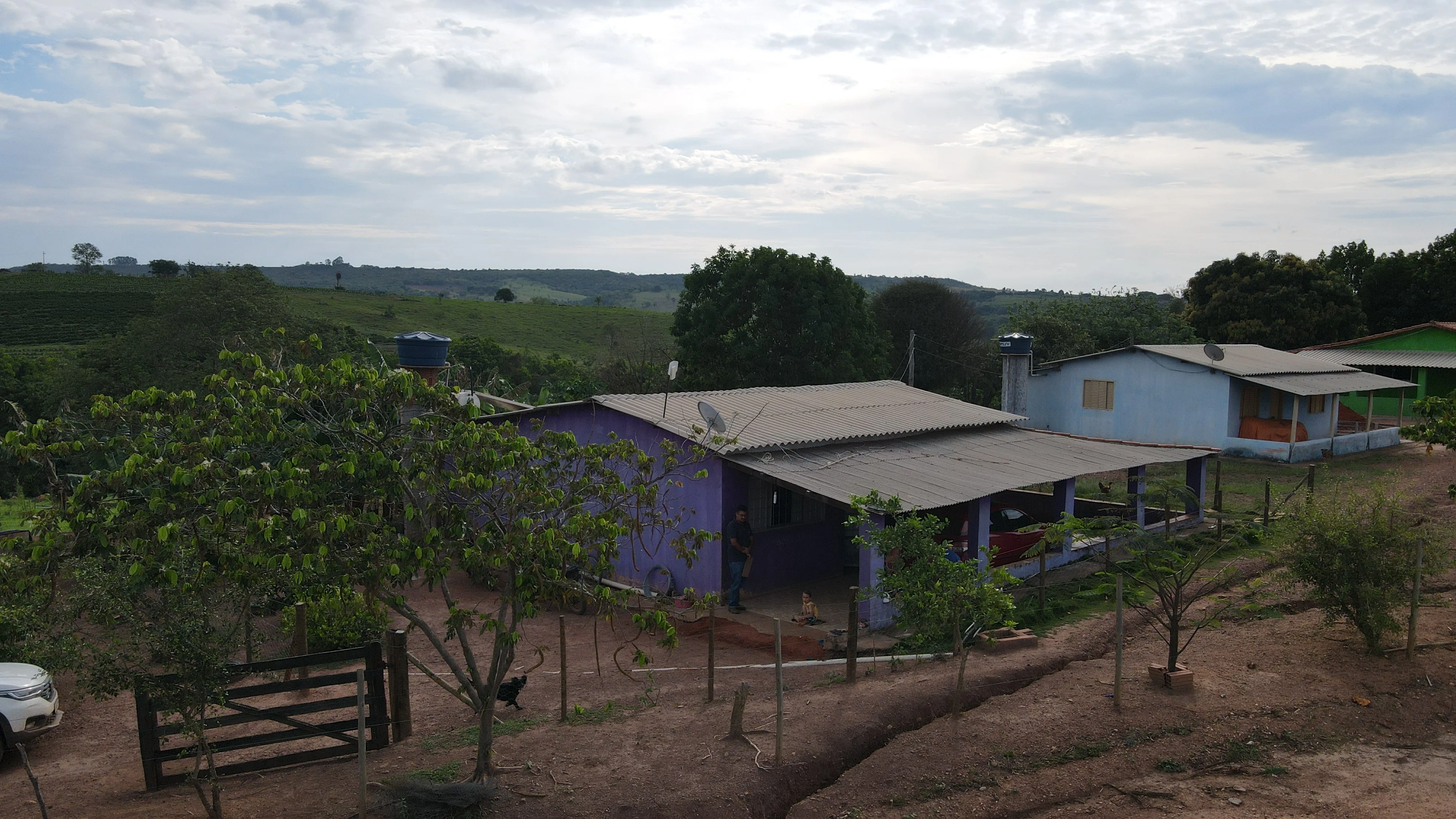 Bela Chácara À Venda Em Silvano, Município De Patrocínio - Mg.