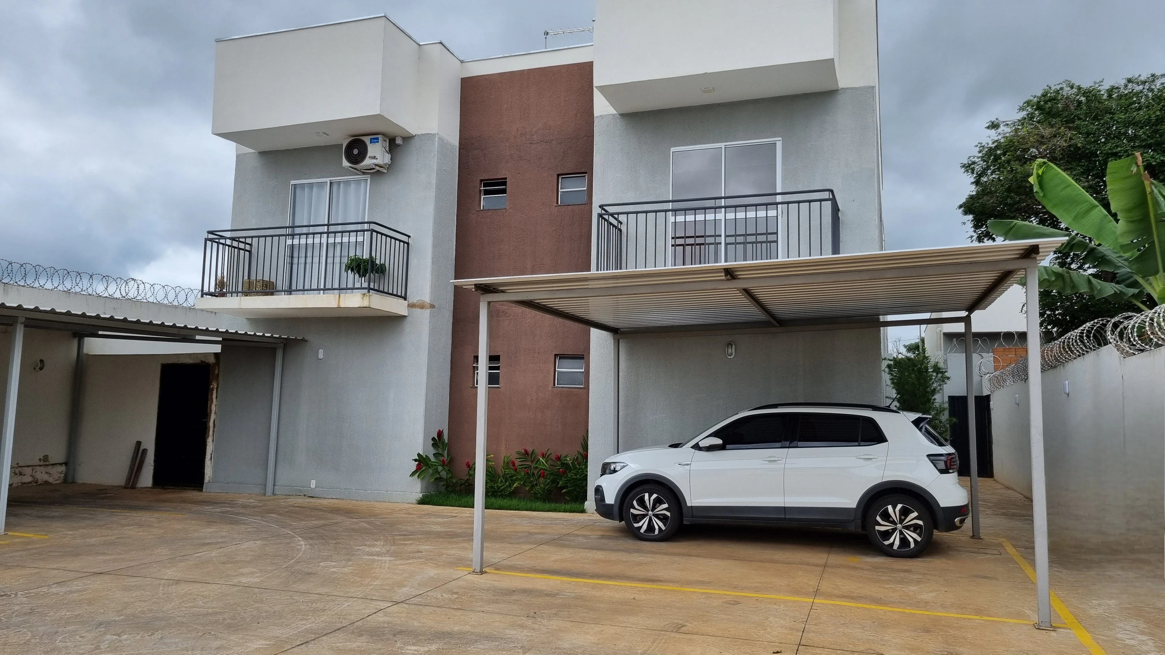 Apartamento A Venda No Bairro Marciano Brandão Em Patrocínio-Mg.