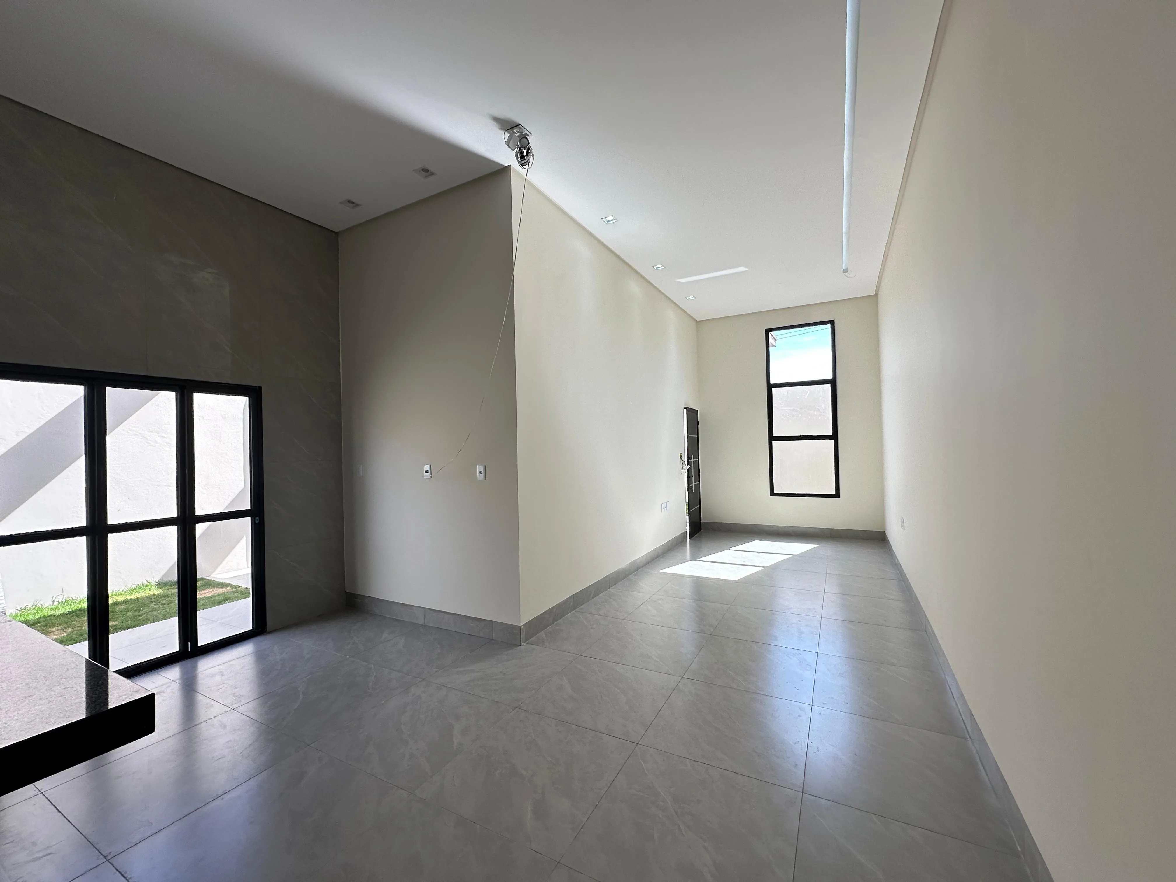Casa À Venda Localizada No Bairro Jardim Vitória, Em Patrocínio-Mg