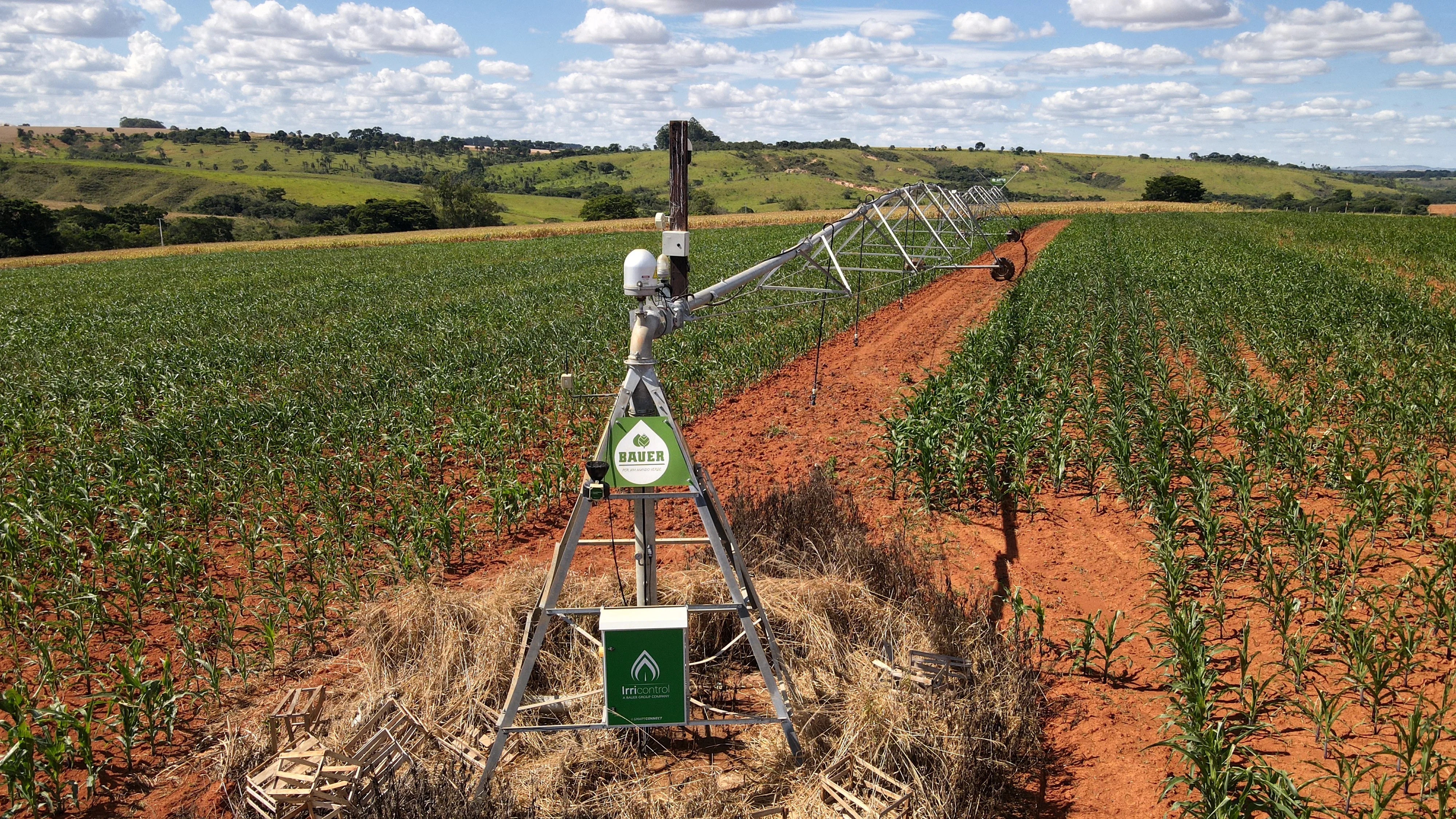 Fazenda Com Pivô Para Hf E Cereais