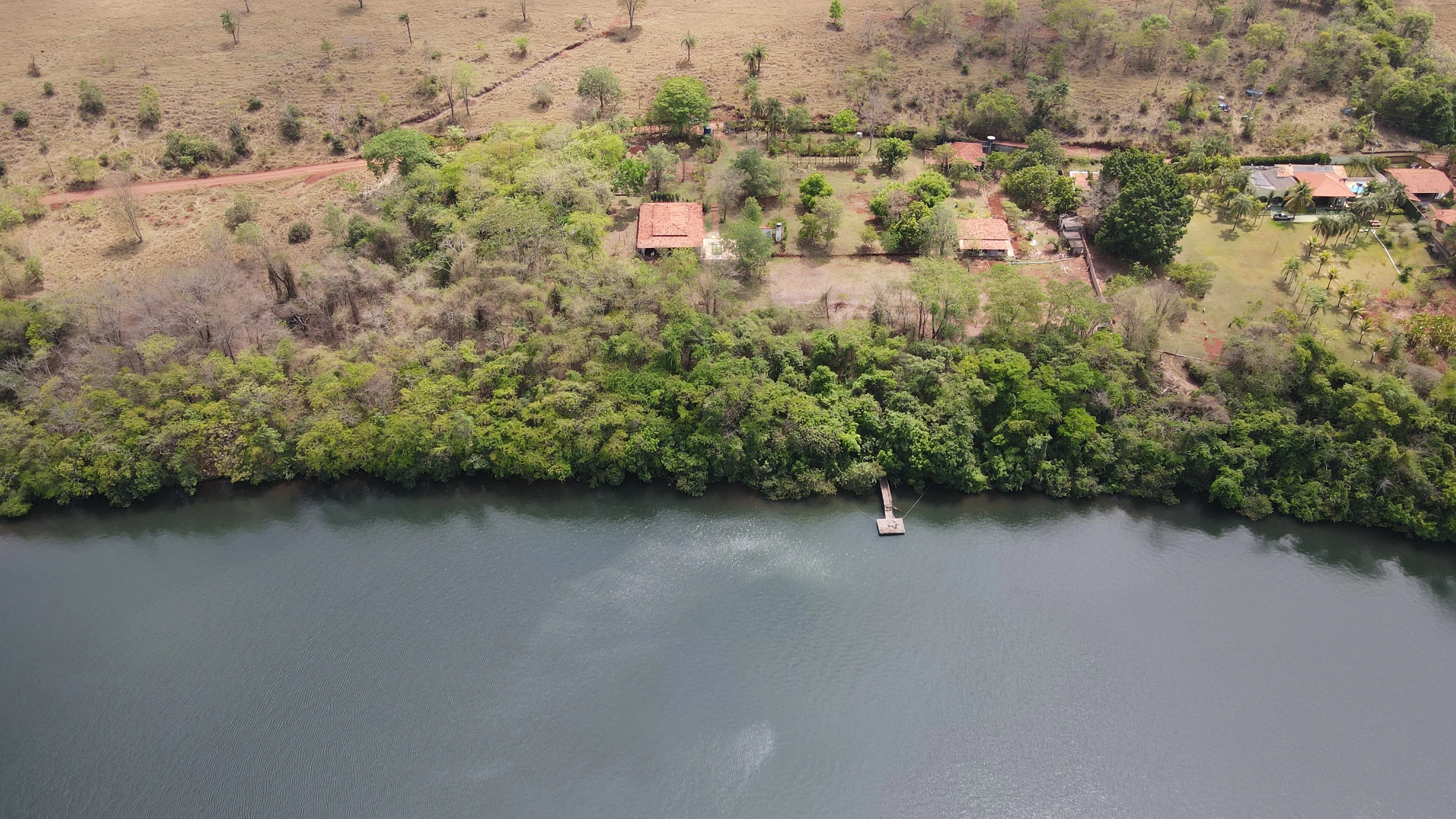 Chácara As Margens Da Represa De Miranda