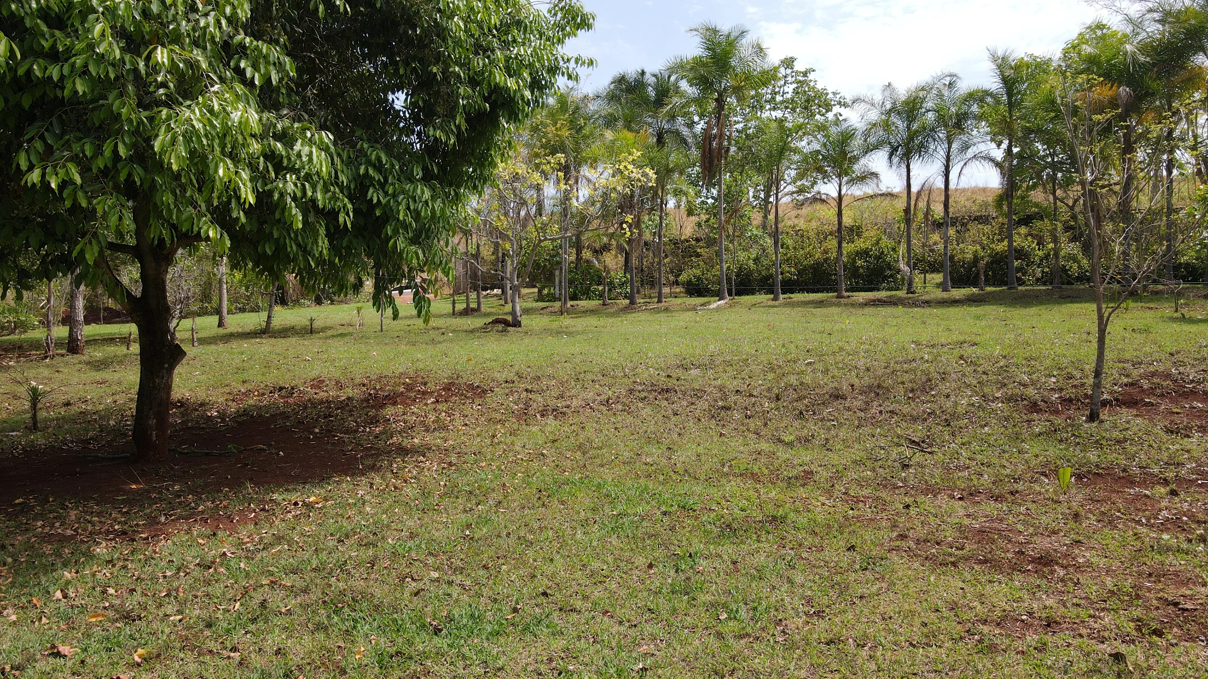 Chácara As Margens Da Represa De Miranda