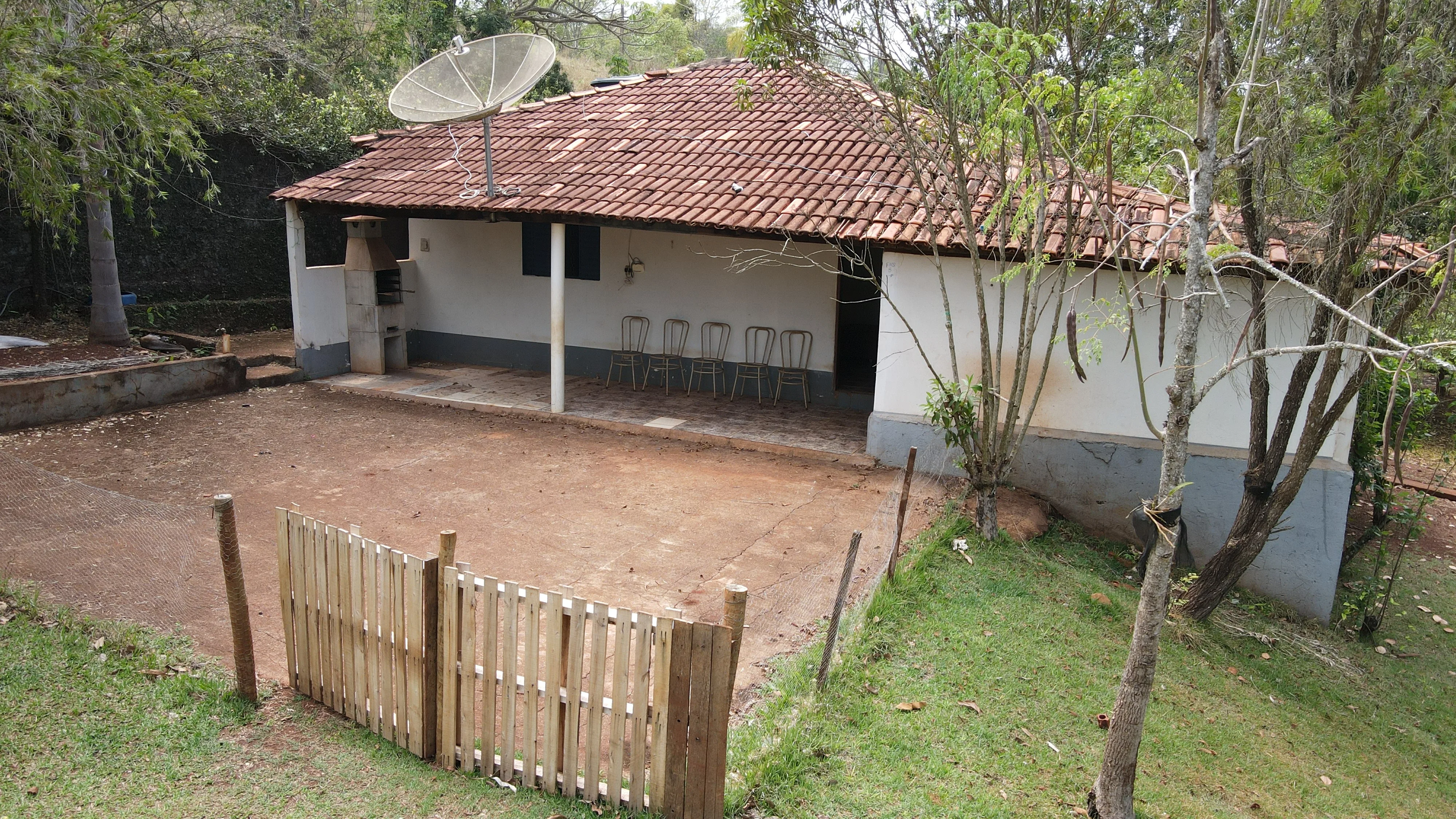 Chácara As Margens Da Represa De Miranda