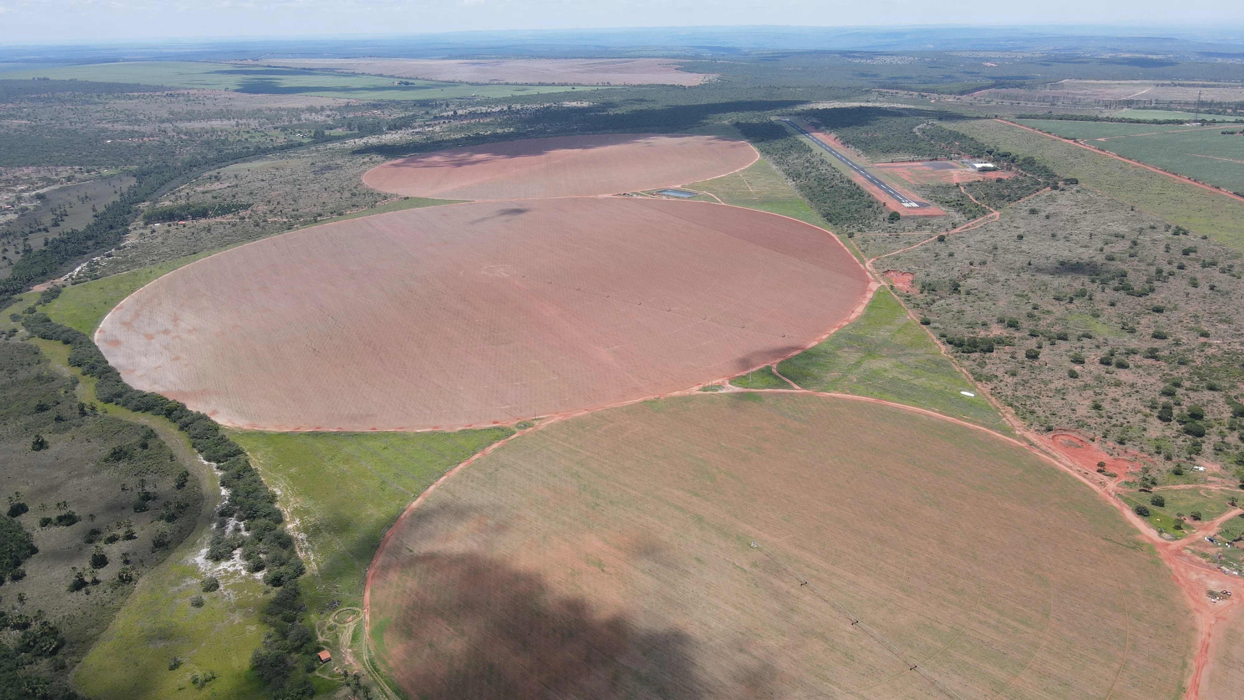 Fazenda Com Pivôs Em João Pinheiro / Mg