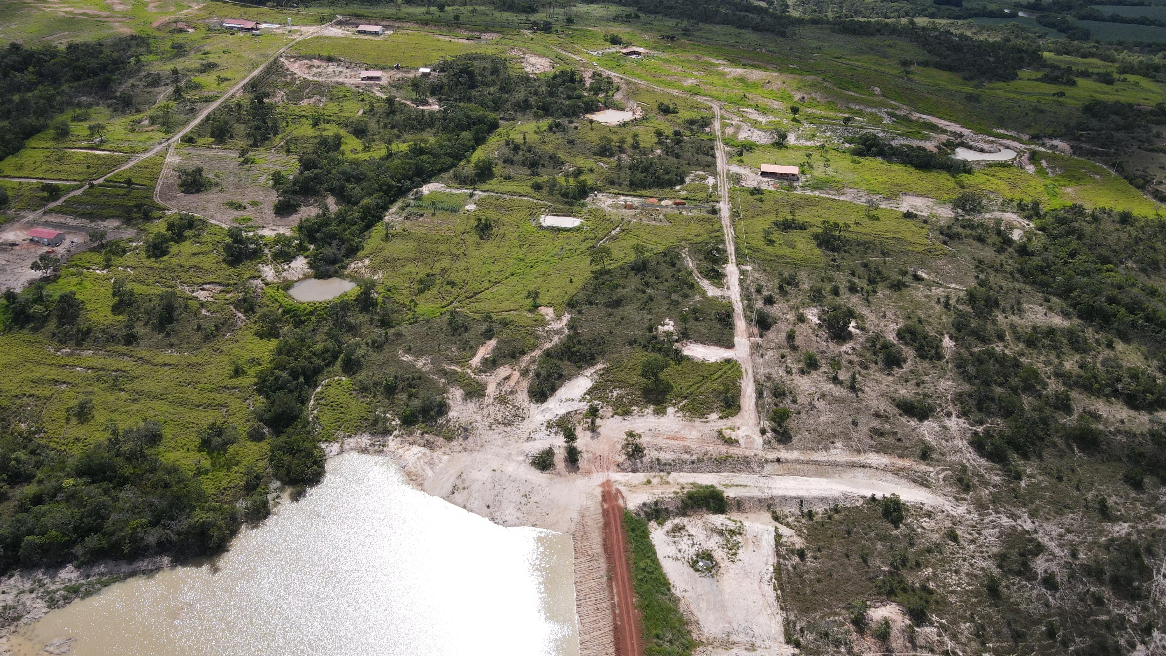 CHACARA em MATINHA, MONTE CARMELO - CH00074
