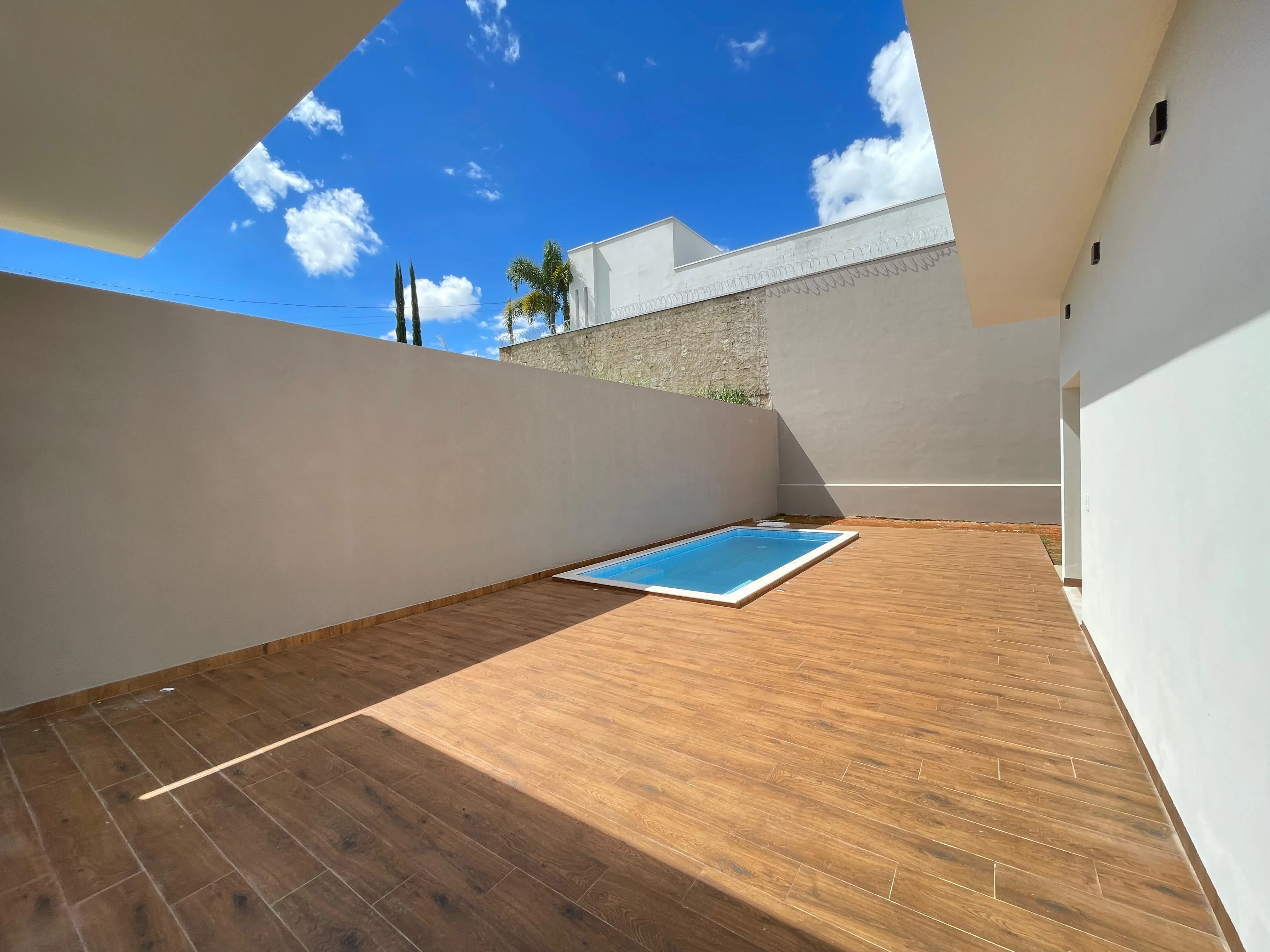 Oportunidade Exclusiva Para Quem Busca Espaço E Lazer Completo No Bairro Chacara Flora Em Patrocínio-Mg
