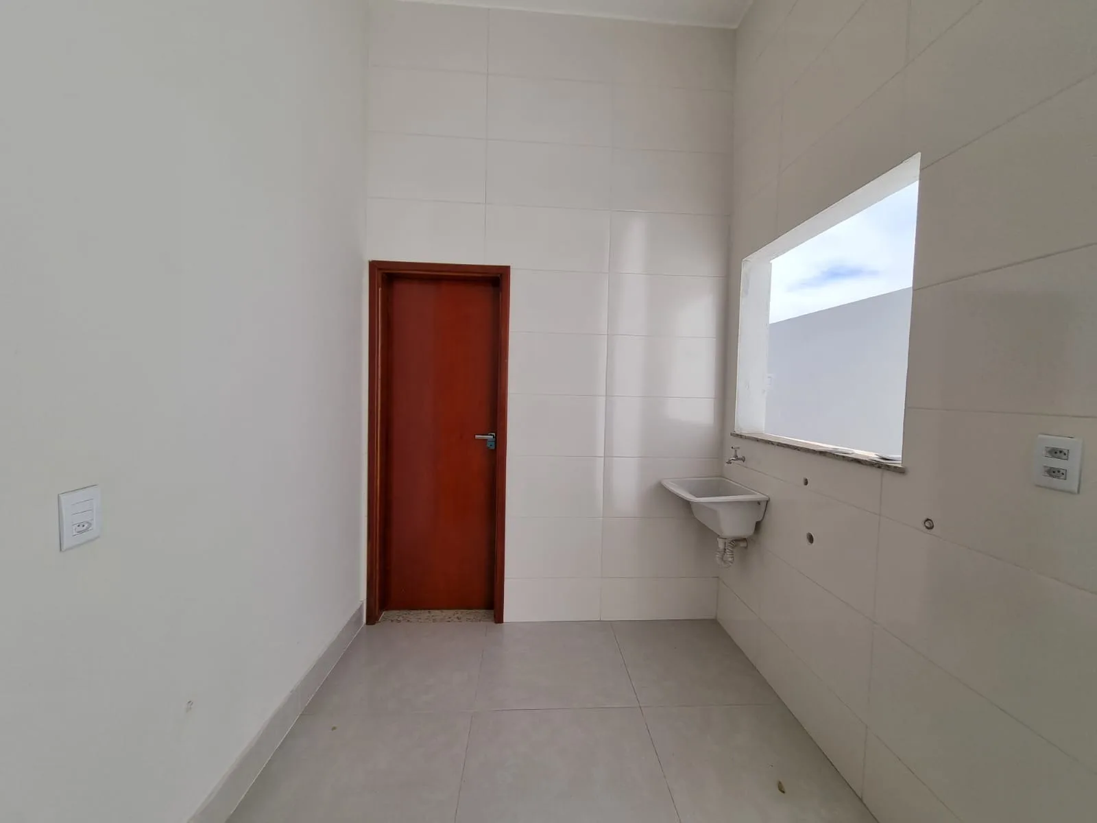 Imóvel Com Excelente Localização No Bairro Martim Gallego Em Patrocínio-Mg