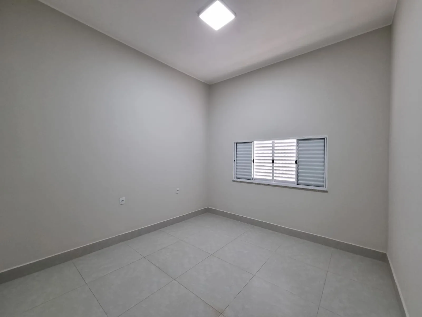 Imóvel Com Excelente Localização No Bairro Martim Gallego Em Patrocínio-Mg