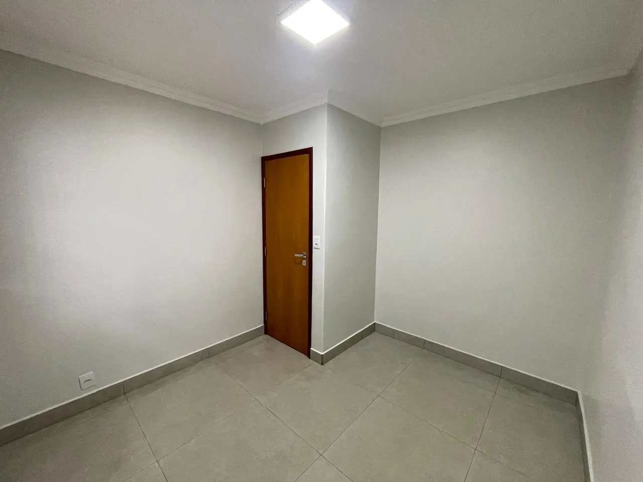 CASA À VENDA NO BAIRRO MORADA NOVA COM EXCELENTE LOCALIZAÇÃO EM PATROCÍNIO-MG
