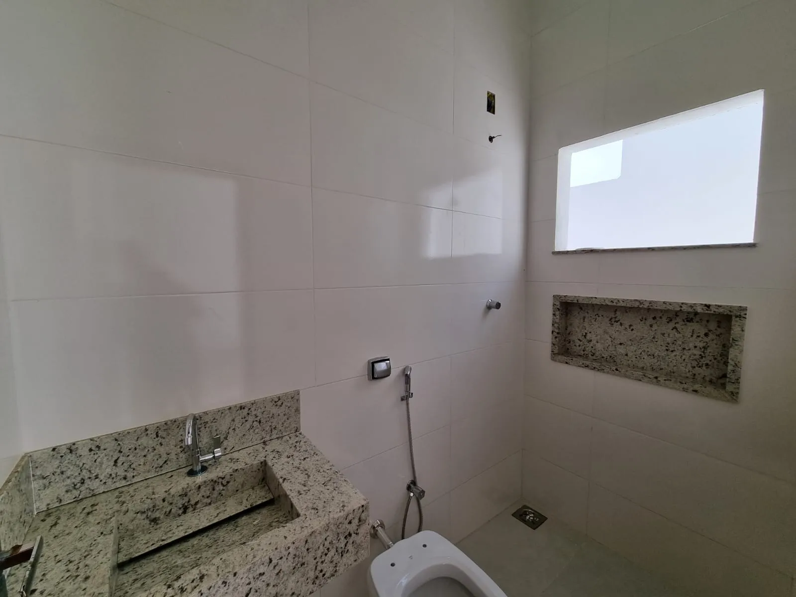 IMÓVEL COM EXCELENTE LOCALIZAÇÃO NO BAIRRO MARTIM GALLEGO EM PATROCÍNIO-MG