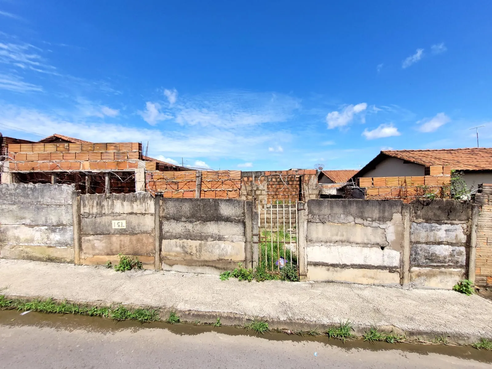 LOTE RESIDENCIAL NO BAIRRO PARQUE FLAMBOYANT EM PATROCINIO-MG.