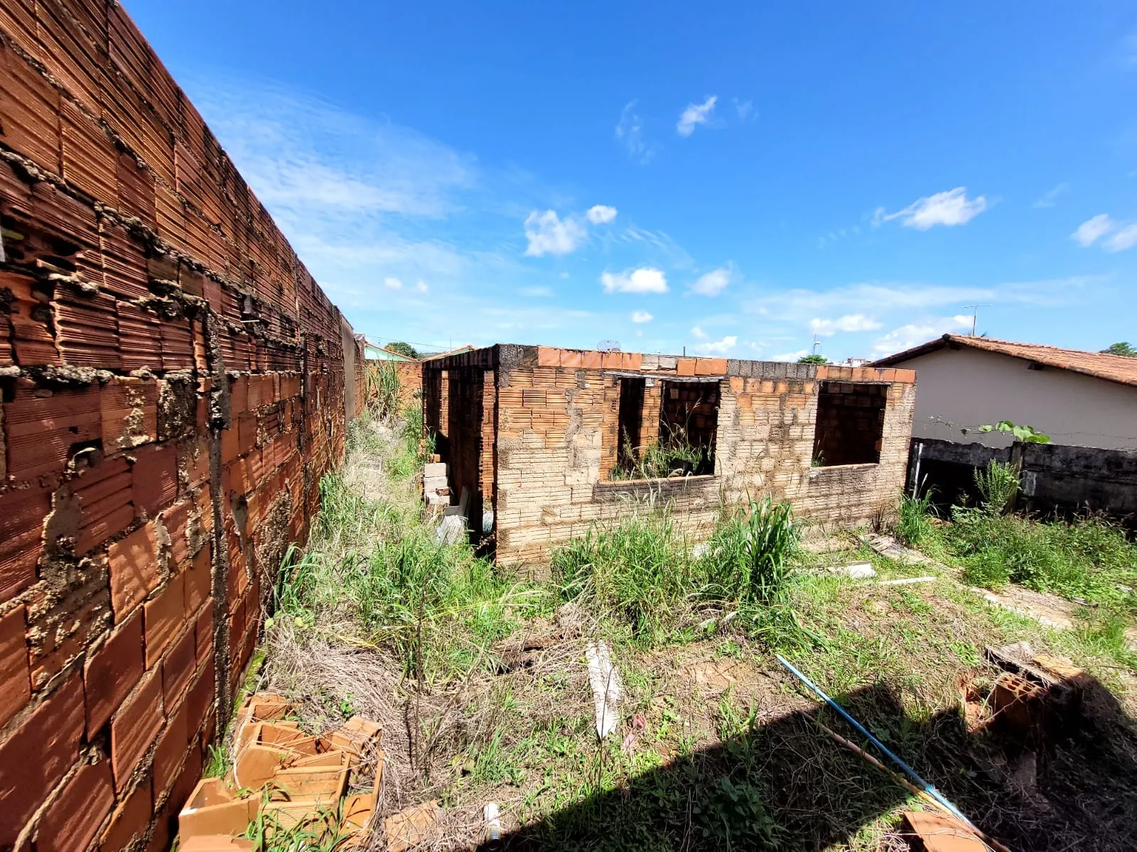 LOTE RESIDENCIAL NO BAIRRO PARQUE FLAMBOYANT EM PATROCINIO-MG.